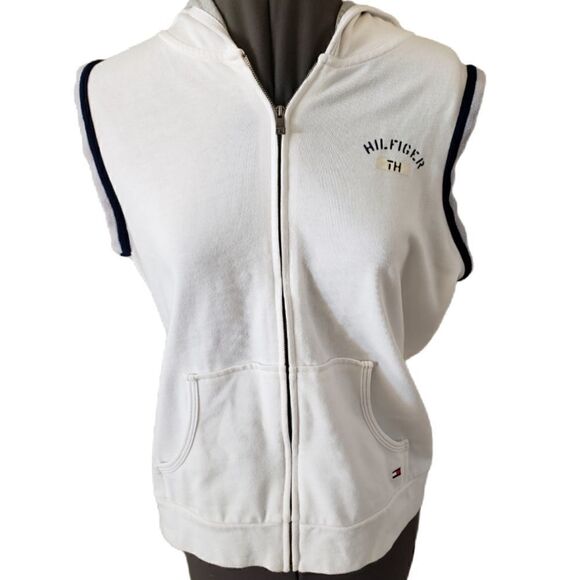 Tommy Hilfiger  - Picture 1 of 4